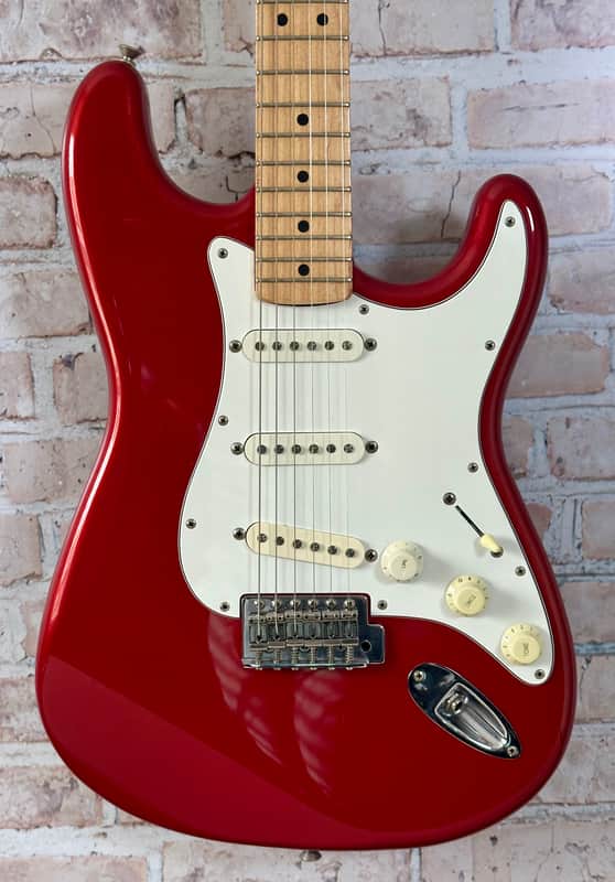 Fender Mexican Standard Stratocaster 1994 - Candy Apple Red image 1