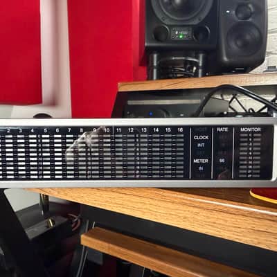 Universal Audio Apollo x16 Thunderbolt 3 Audio Interface 2018 - Present image 10