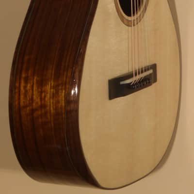 New Huckabee "Beargrass Bloom" 12-fret L-0 image 5