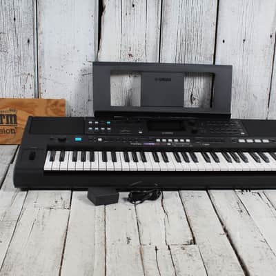 Yamaha PSR-E483 61 Key Portable Keyboard with Power Supply and Music Rest image 2