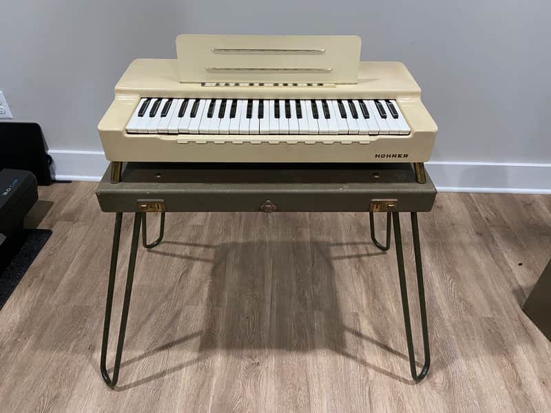 Hohner Organa 9807 1961 - White image 1