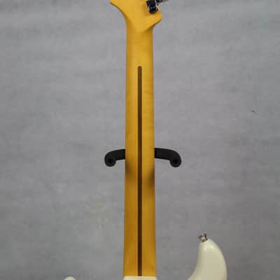 Fender American Professional II Stratocaster HSS Rosewood Fingerboard Olympic White w/ Case image 7