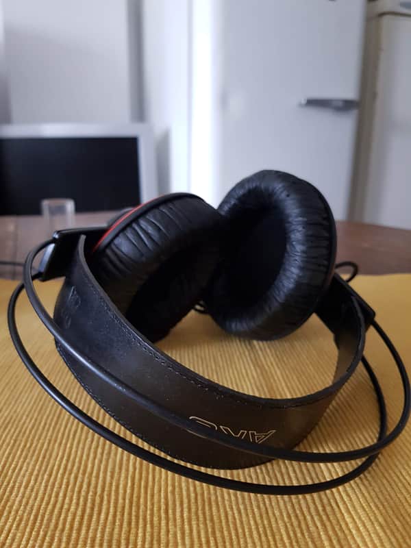 AKG K-300 image 1