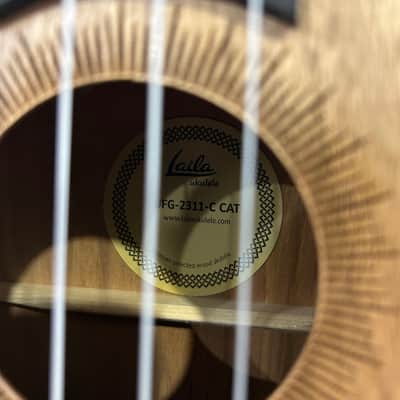 Laila UFG2311C CAT concert ukulele with cat engraving + cover image 8