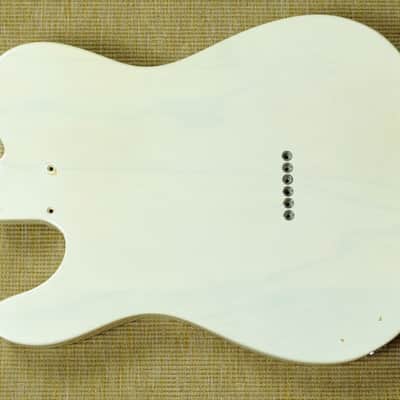 Fender 50's Lacquer Telecaster Body White Blonde image 5