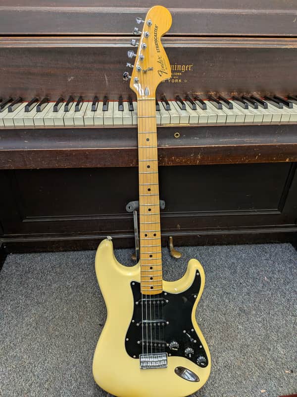 Fender Stratocaster 1978 - 1979 - Yellow with Hardshell Case image 1
