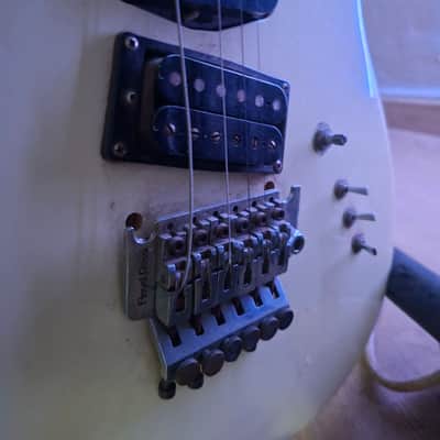 Kramer Focus 6000 MIJ (ESP Factory, Japan) • Original Floyd Rose II • HSS image 3