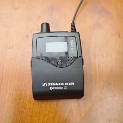 Sennheiser Sennheiser EK 300 G3 Diversity Receiver | 823–865 MHz | Clean & Professional image 4