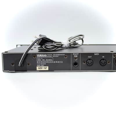 Yamaha REV500 Digital Reverberator Made in Japan Guitar Effect Rack Processor HZ01167 image 6