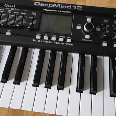 Behringer DeepMind 12 49-Key 12-Voice Polyphonic Analog Synth 2016 - Present - Black image 3