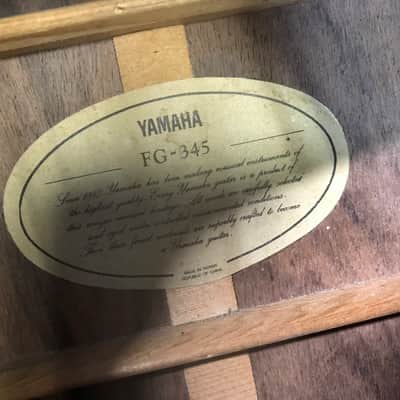 Yamaha FG-345 acoustic dreadnought guitar 1970s made in Taiwan with vintage hard case image 5