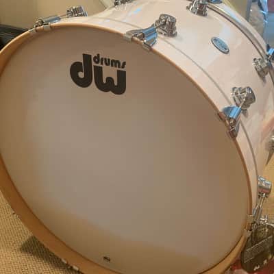 24x14 DW Collectors series virgin maple bass drum, white glass finish ply image 1