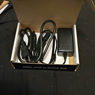 Blackstar Fly 3 3-Watt 1x3" Battery-Powered Mini Guitar Combo Amp w/power supply Blackstar fly 3 - Black image 5