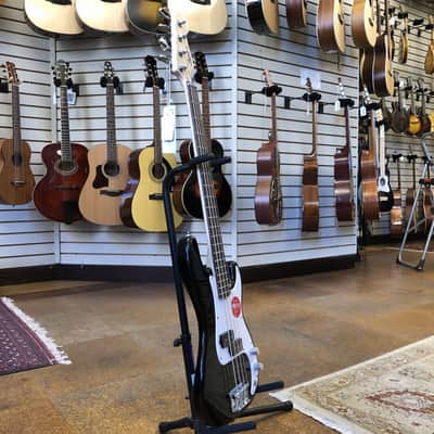 Squier Mini Precision Bass Black image 5
