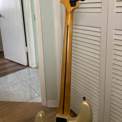 Fender Duff McKagan Precision Bass 2015 - Pearl White image 19