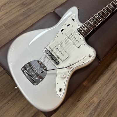 Fender Made in Japan USED ​​FSR Traditional 60s Jazzmaster (Inca Silver) [SN.JD24023547] Fender image 9