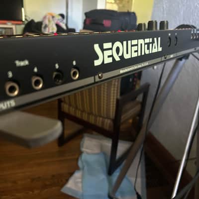 Sequential Multi-Trak 61-Key 6-Voice Polyphonic Synthesizer 1985 - 1987 - Black image 4