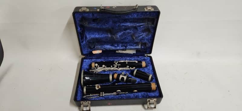 Selmer / Bundy Resonite Student Bb Clarinet - Plastic FRESH REPAD image 1