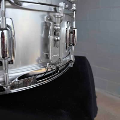 Vintage Ludwig Standard Aluminum 5x14 Snare Drum (Rm4) image 3