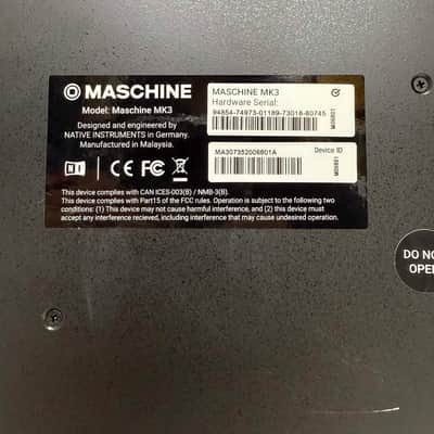 Native Instruments Maschine MK3 Music Production System 2023 - Black image 4
