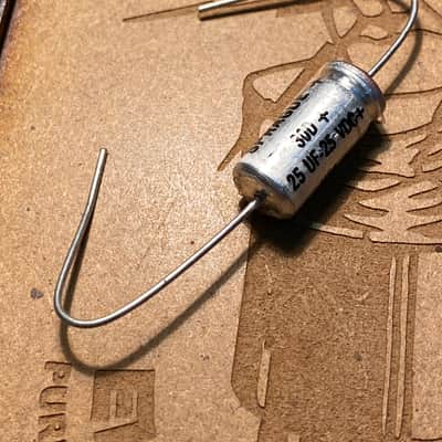 Sprague  Sprague NOS like fender amps  25uf 25c Capacitor electrolytic axial  Metal image 3