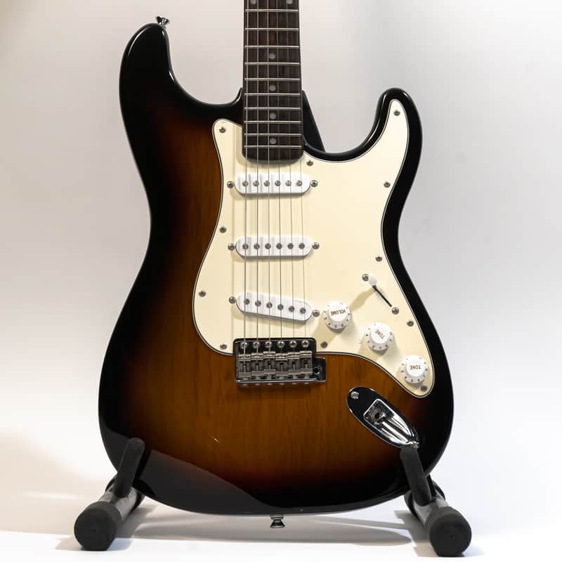 Tokai Goldstar ストラトキャスタータイプ 1984 Tokai Goldstar Sound Strat - Candy Apple Red