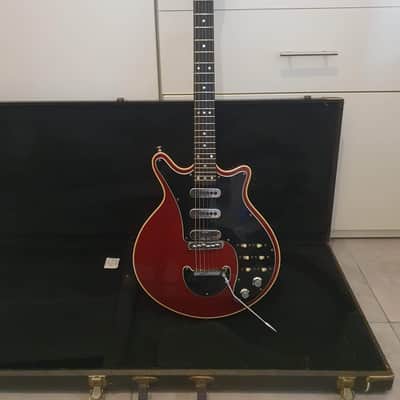 Guild BM01 Brian May Signature 1993 - Red image 2
