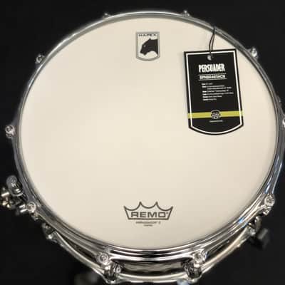 Mapex Black Panther Persuader 14" x 6.5" Hammered Brass Snare Drum image 6