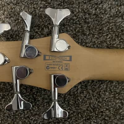Ibanez EDB405 Ergodyne 5-string Electric Bass 2006 with Hardshell Case image 5