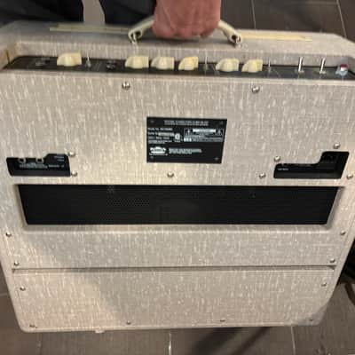 Vox AC15HW1 Hand-Wired 2-Channel 15-Watt 1x12" Guitar Combo 2010 - 2019 - Fawn image 3
