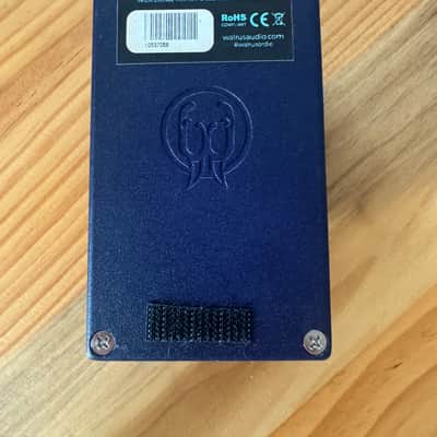 Walrus Audio Julianna Deluxe Chorus / Vibrato 2020 - Present - Blue image 6