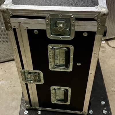 Midas Venice 160 + FLIGHTCASE 16-Channel racked in an Amptown flightcase image 14