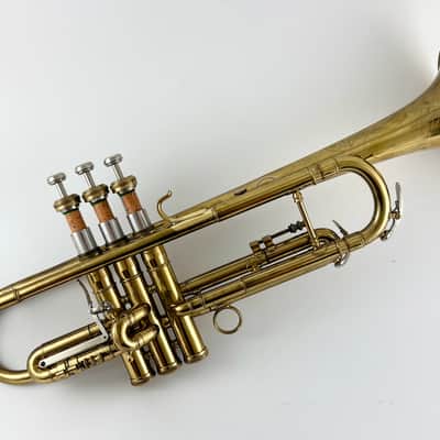 Conn 2B New World Symphony 1949 image 2