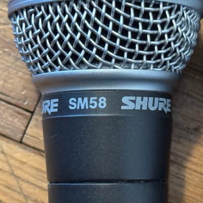 Immagine Shure SM58 Dynamic Cardioid Microphone Pair. - 5