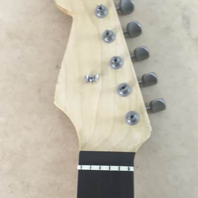 Lefty Vintage Relic Strat Neck Amber Fender Stratocaster Aged Series Loaded Reissue Neck Gotoh Tuners Maple Rosewood image 17