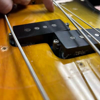 Fender Precision Bass with Rosewood Fretboard 1978 - Sunburst image 19