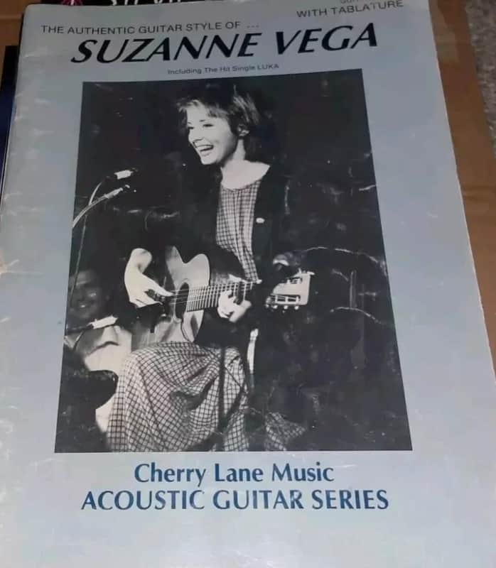 THE GUITAR STYLE OF SUZANNE VEGA - GUITAR TAB BOOK - TABLATURE MUSIC SONGBOOK image 1