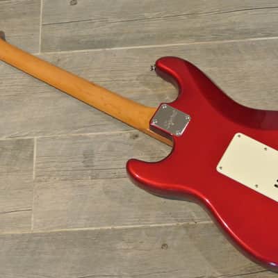 Squier Classic Vibe 60's Stratocaster - Candy Apple Red- With Gig Bag image 8