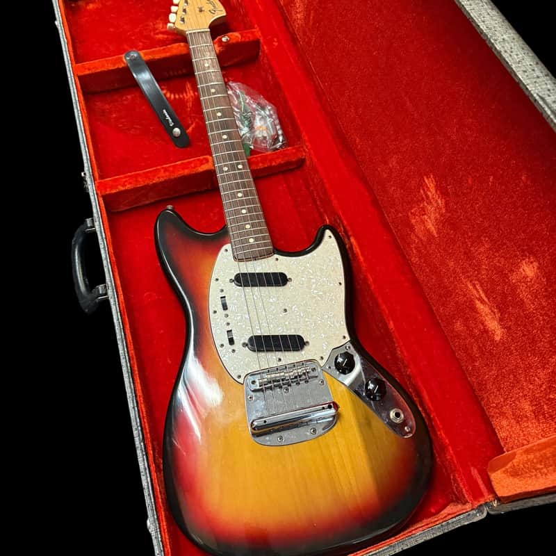 Fender Mustang Guitar with Rosewood Fretboard 1972 - x14909 image 1