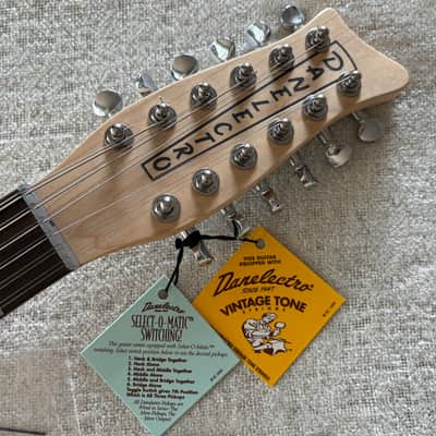 Danelectro Hodad 12 String Deep Blue Pearl Metallic Sparkle 3 Pickup Select-O-Matic + HANG TAGS / MINT image 4