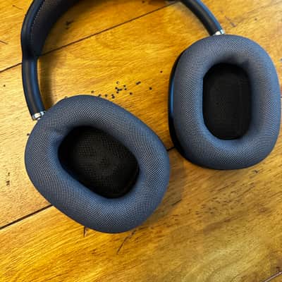 Apple AirPods Max (USB-C) - Midnight (Like New) image 5