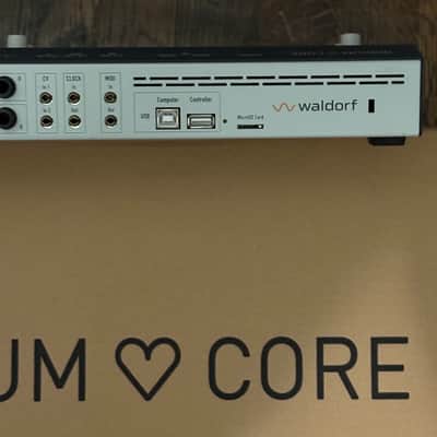Waldorf Iridium Core Desktop w/Decksaver & Box image 5