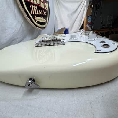 Ibanez Roadstar II Series SSS Guitar with Case - MIJ Made In Japan 1982 - White image 18
