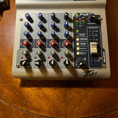 Peavey Pv6 PV 6 usb analog 4 channel small mixer image 1