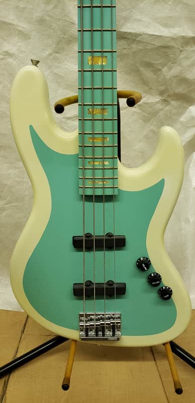 Warmoth Jazz Bass -- Surf Green and Cream image 1