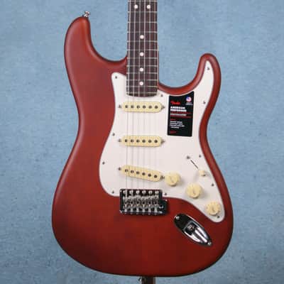 Fender American Performer Sassafras Stratocaster Rosewood Fingerboard - Mocha - US240021753 - Clearance image 1