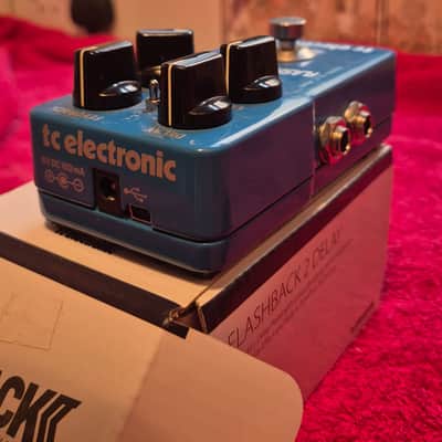 TC Electronic Flashback 2 Delay and Looper 2017 - Present - Blue image 4