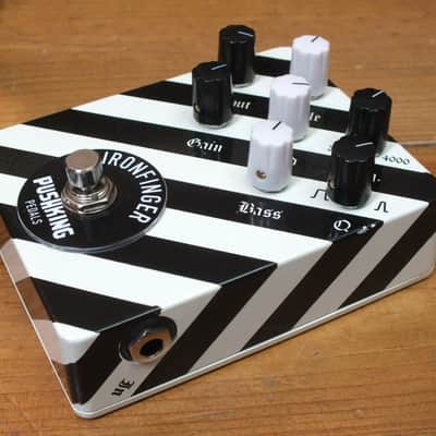 Pushking Axel Ritt Signature Ironfinger Distortion image 5