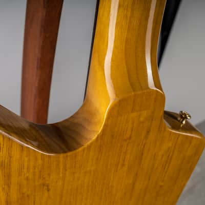 Gibson 1958 Korina Explorer Reissue, Natural | Demo image 11