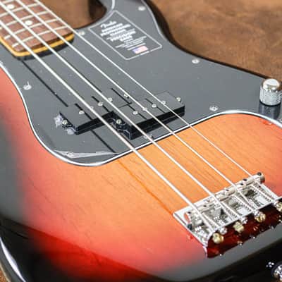 Fender American Professional Classic Precison | Sunburst image 5